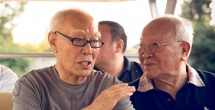 播放灌醉水嫩大学生国内精品
